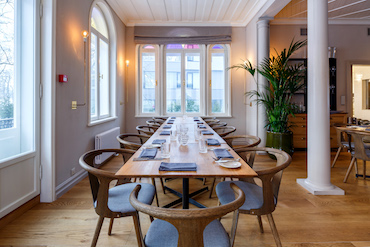 Mon Repos Restoran